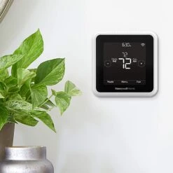 T5 7-Day Smart Wi-Fi Thermostat With Geofence Technology And Auto Changeover, Energy Star Certified -Fire Place Store black programmable thermostats rth8800wf2022 44 1000