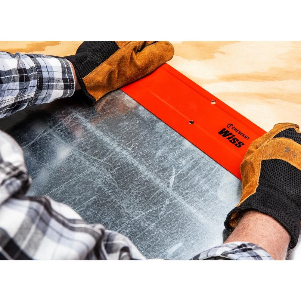 Crescent 18 In. Folding Tool 4 Crescent 18 In. Folding Tool - Image 4