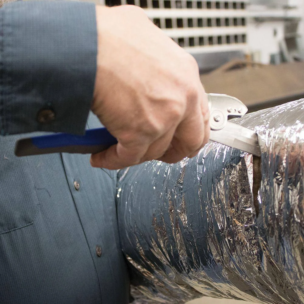 Klein Tools Duct Cutter With Wire Cutter 4 Klein Tools Duct Cutter With Wire Cutter - Image 4